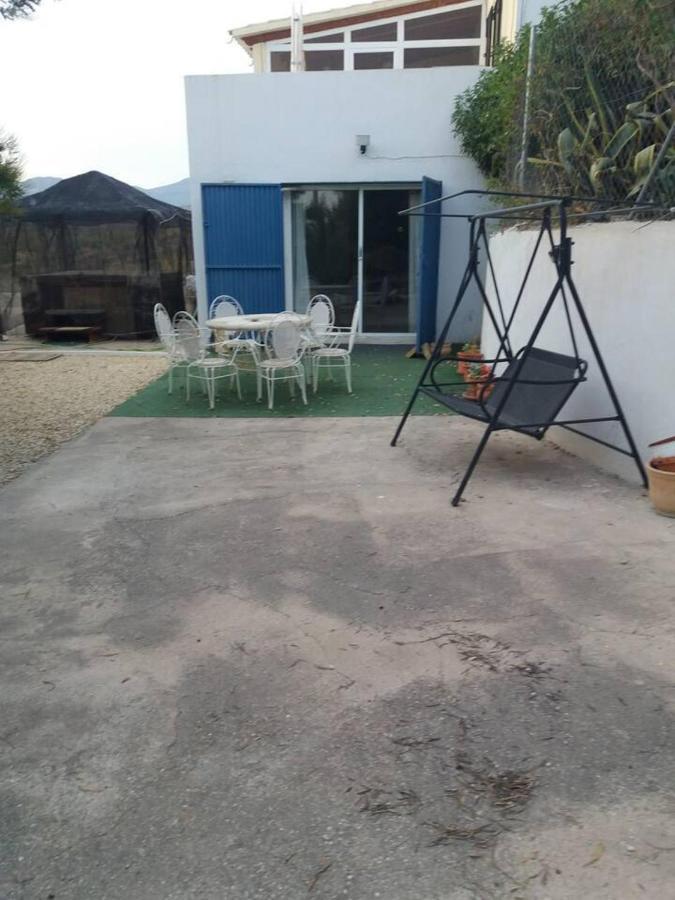 2-Bed Apartment - Sleeps 3 - Parking - Near Albox Luaran gambar